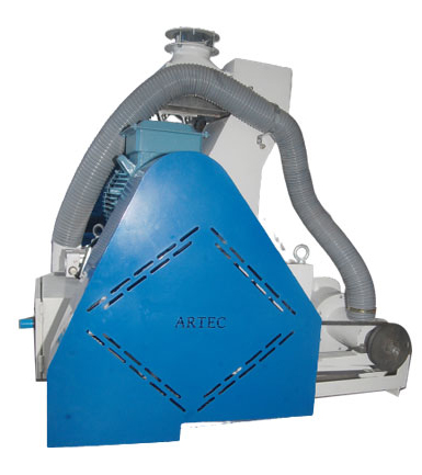 Pneumatic Rubber Sheller with Vibro feeder